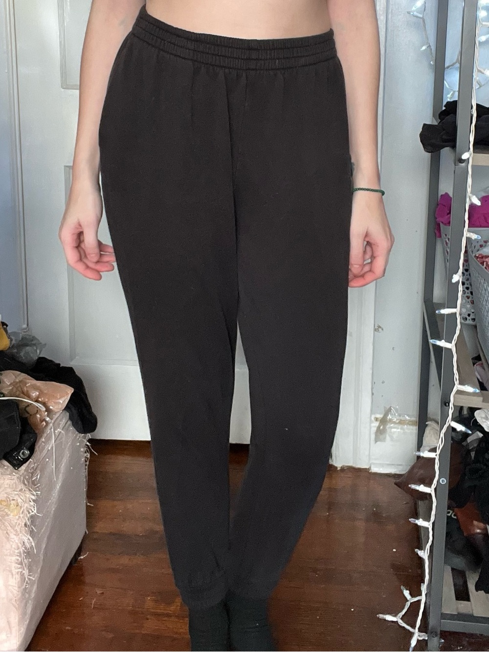 Medium PINK VS Women's Black Elastic-Waist Jogger Pants - Casual Comfort